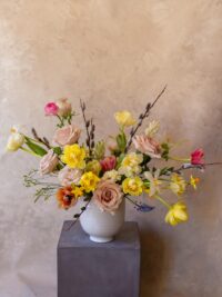 Deluxe Seasonal Vase Arrangement